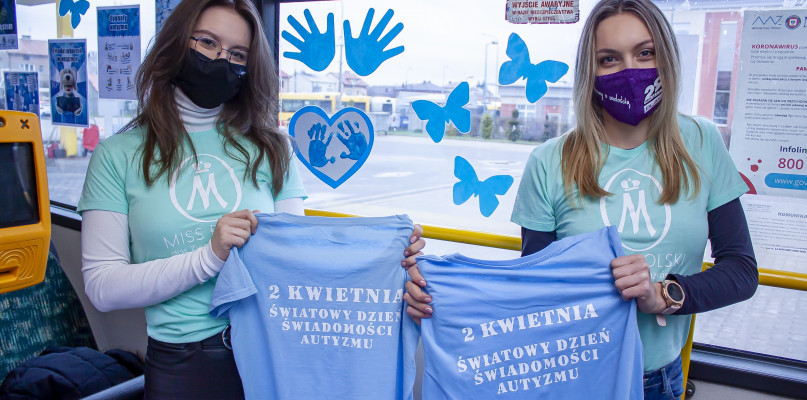 Jako realizatorzy naszego autorskiego projektu "Autystyczni-autentyczni", w ramach którego wspieramy placówki Przedszkole, kształcące dzieci wymagające szczególnej opieki edukacyjnej, całym sercem oraz całymi zapasami pozytywnej energii włączyliśmy się w tę piękną akcję, nakreślając jak ogromną rolę w naszym życiu na każdej jego płaszczyźnie odgrywa świadomość - tłumaczy Anna Kurządkowska-Kosińska. Fot. Marcin Kossakowski