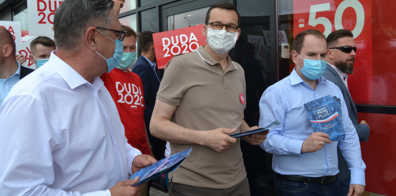 Na zdjeciu Mateusz Morawiecki podczas ubiegłorocznej wizyty w Kolnie (czerwiec 2020)