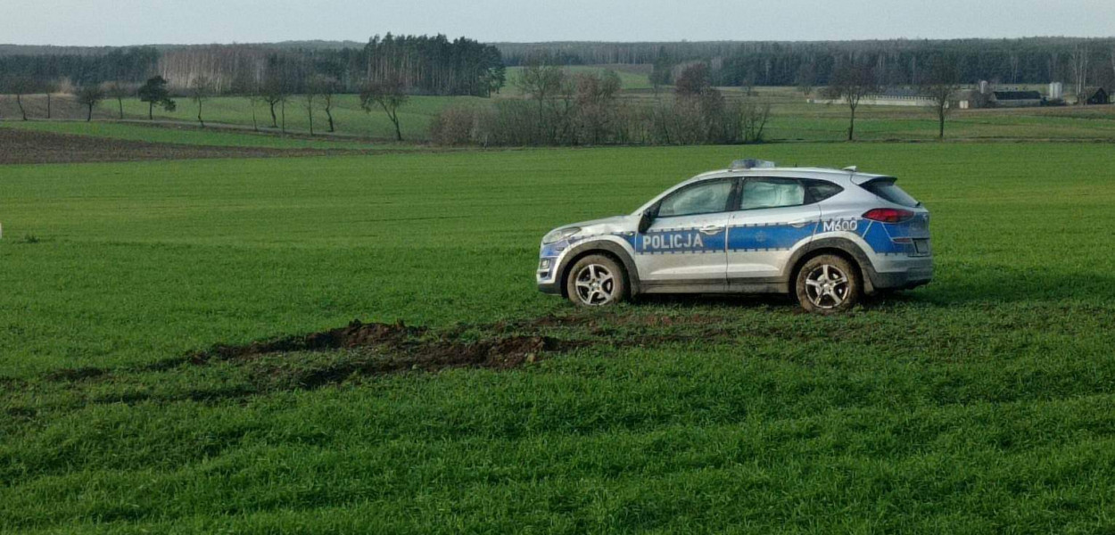 Dachował radiowóz z kolneńskimi policjantami