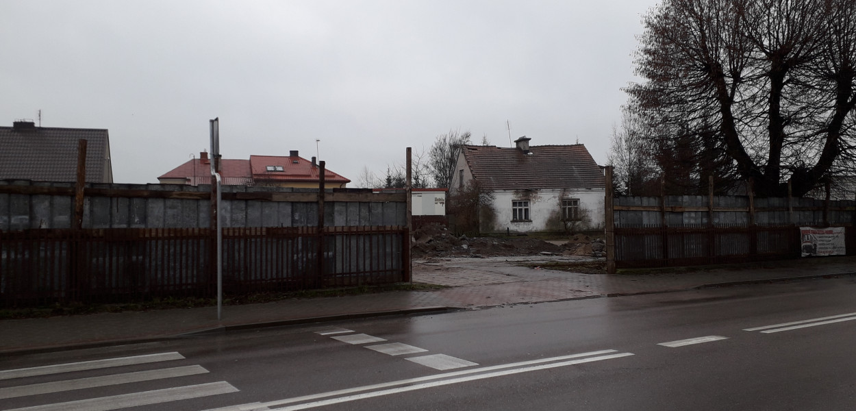 Wykonawcą jest Firma Handlowo-Usługowa „Mag- Bud” Piotr Lipski z siedzibą w Grajewie. Kosztu budowy opiewa na prawie 4,4 mln.