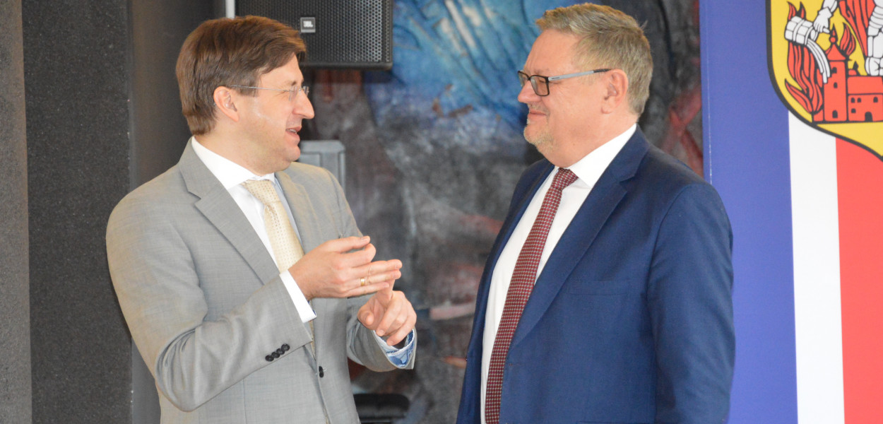 Profesor Piotr Trzonkowski i burmistrz Kolna Andrzej Duda
