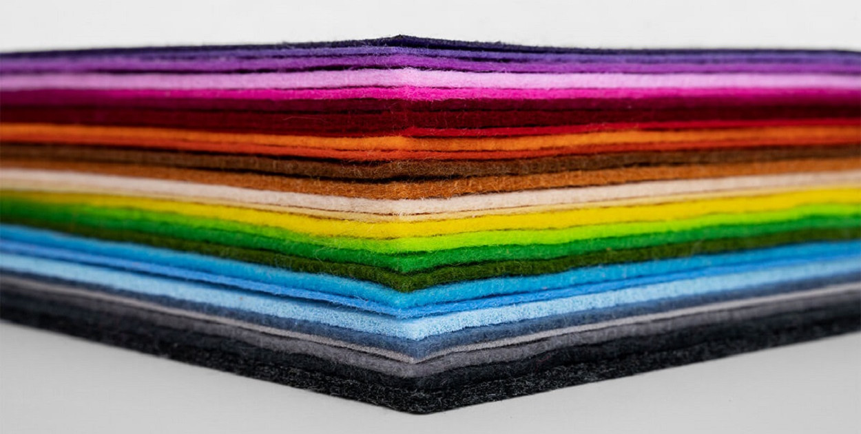 Niezastąpiony filc – co warto o nim wiedzieć?