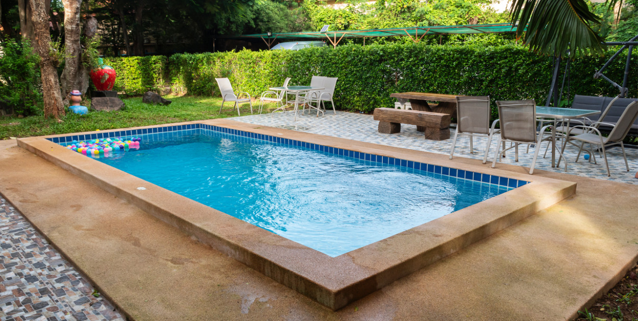 Baseny z kontenera w komercyjnych miejscach