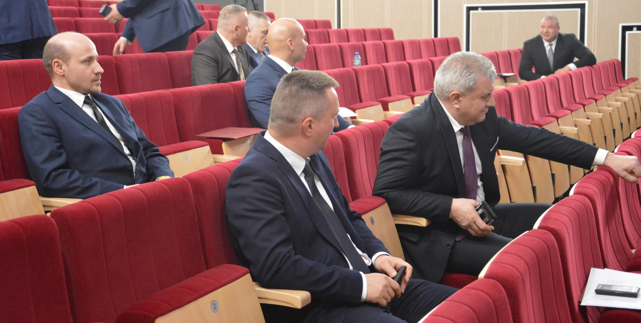 Jako mieszkańcy i podatnicy mamy prawo wiedzieć na co idą nasze pieniądze - dodaje Czytelnik