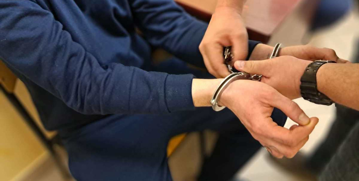 Kierowca nie zatrzymał się do kontroli i zaczął uciekać