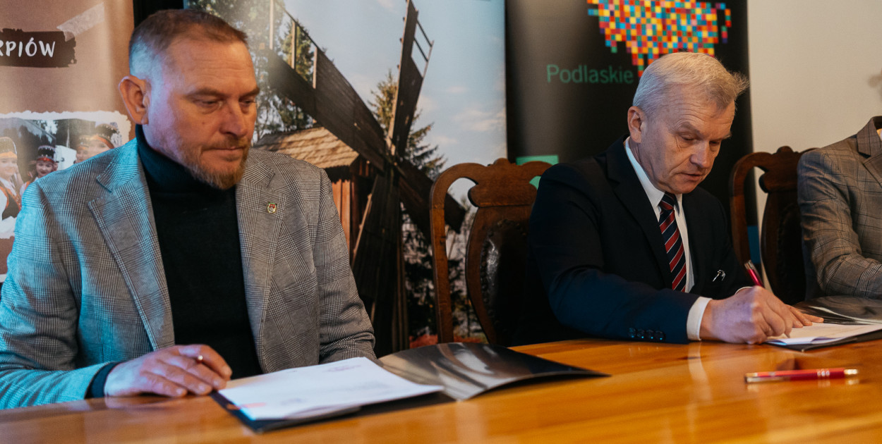 Blisko 900 tys. zł wsparcia dla klubów sportowych z Łomży i okolic / Kamil Timoszuk