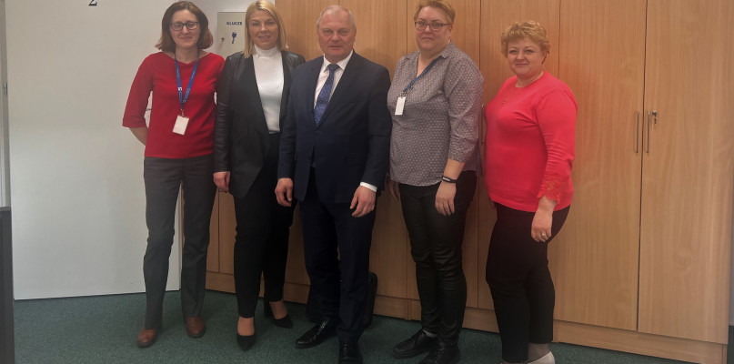 Spotkania przebiegły w bardzo miłej atmosferze i jak zapewnił Minister Lech Antoni Kołakowski zawsze z wielkim zaangażowaniem będzie oddany sprawom polskiej i podlaskiej wsi.