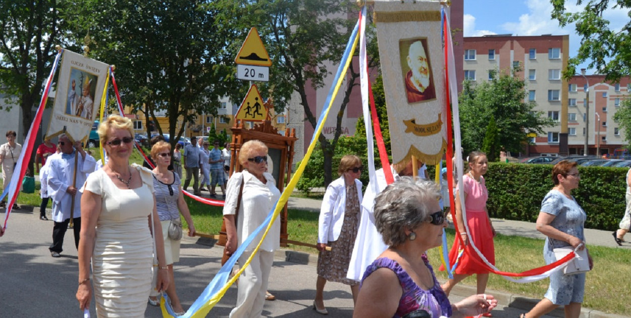 Przez najbliższy tydzień, po Uroczystości Bożego Ciała, do czwartku 15 czerwca włącznie, będziemy przeżywać „Oktawę Bożego Ciała”, kiedy to będziemy szczególnie uwielbiać Chrystusa w Eucharystii