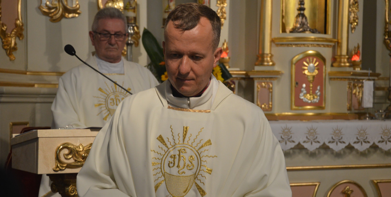 Od 1 lipca dziekańską parafię pw. św. Anny w Kolnie objął ks. dr Tomasz Grabowski, twórca i dyrektor Muzeum Diecezjalnego w Łomży