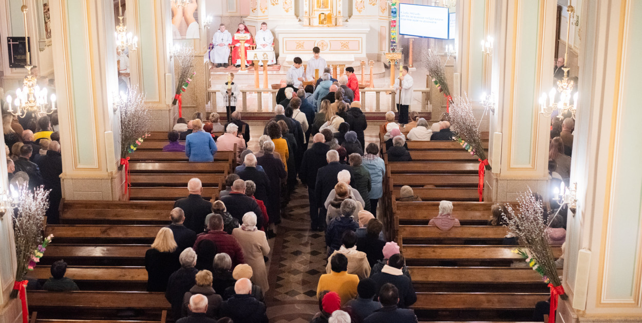 Wielki Czwartek w kościele św. Anny w Kolnie (fot. facebook)