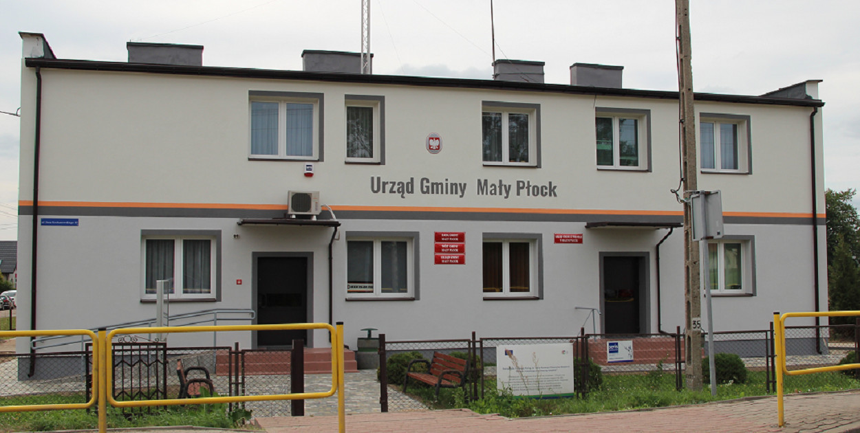 Policja otrzymała informację o prowadzeniu agitacji wyborczej przed lokalem w miejscowości Mały Płock 