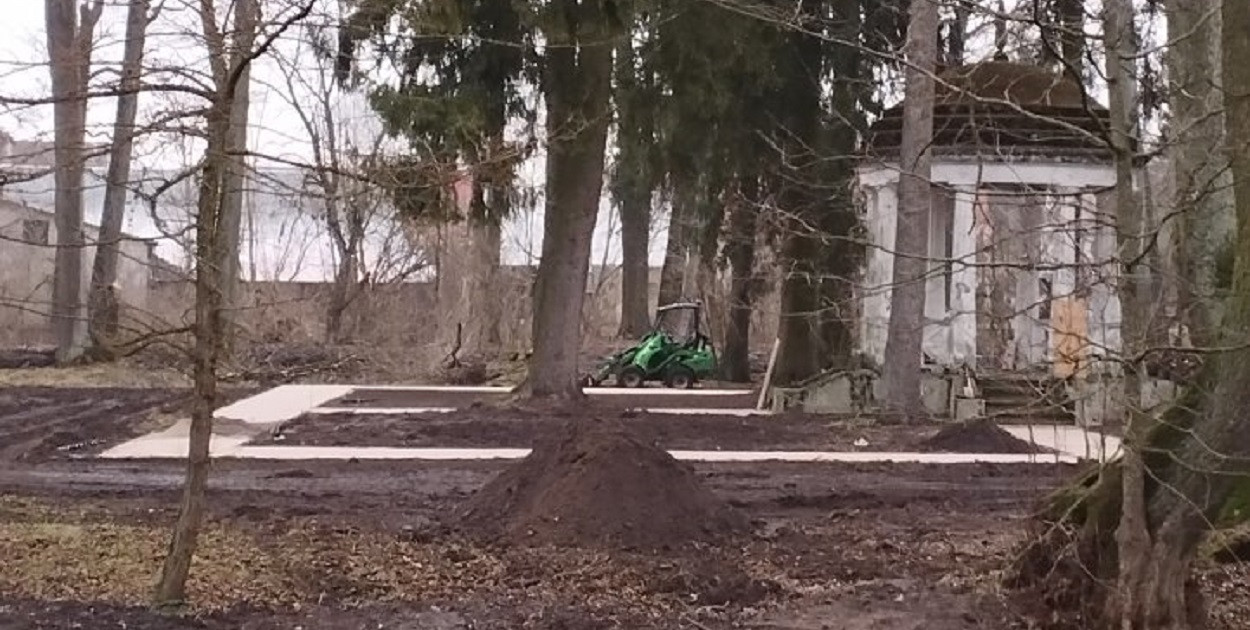 RENOWACJA PARKU PODWORSKIEGO W GRABOWIE. ETAP I. PRACE W TOKU (fot. archiwum UG Grabowo)