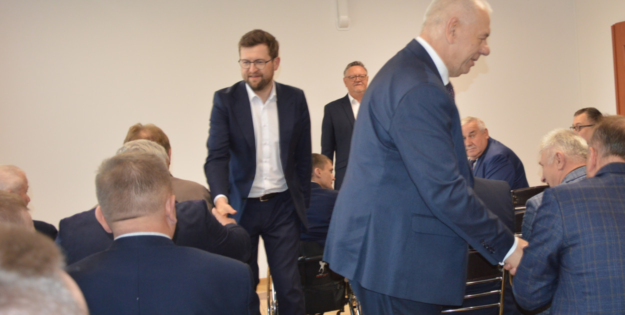 Jacek Sasin w Kolnie: Teraz najważniejsze jest dotarcie do tych, którzy wciąż pozostają niezdecydowani. To ich musimy przekonać, że stawką w tych wyborach jest nie tylko najbliższa przyszłość, ale także ta odległa! Od naszego wyboru będzie zależało to jak będzie wyglądać Polska!