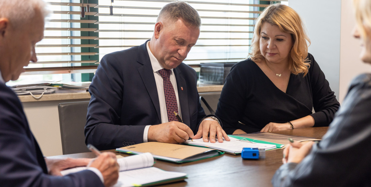 Dofinansowanie otrzymają także dwa projekty w gminie Mały Płock. Obydwa dotyczą dostosowania jednostek OSP do usuwania skutków zmian klimatu i klęsk żywiołowych (fot. M. Duchnowski)