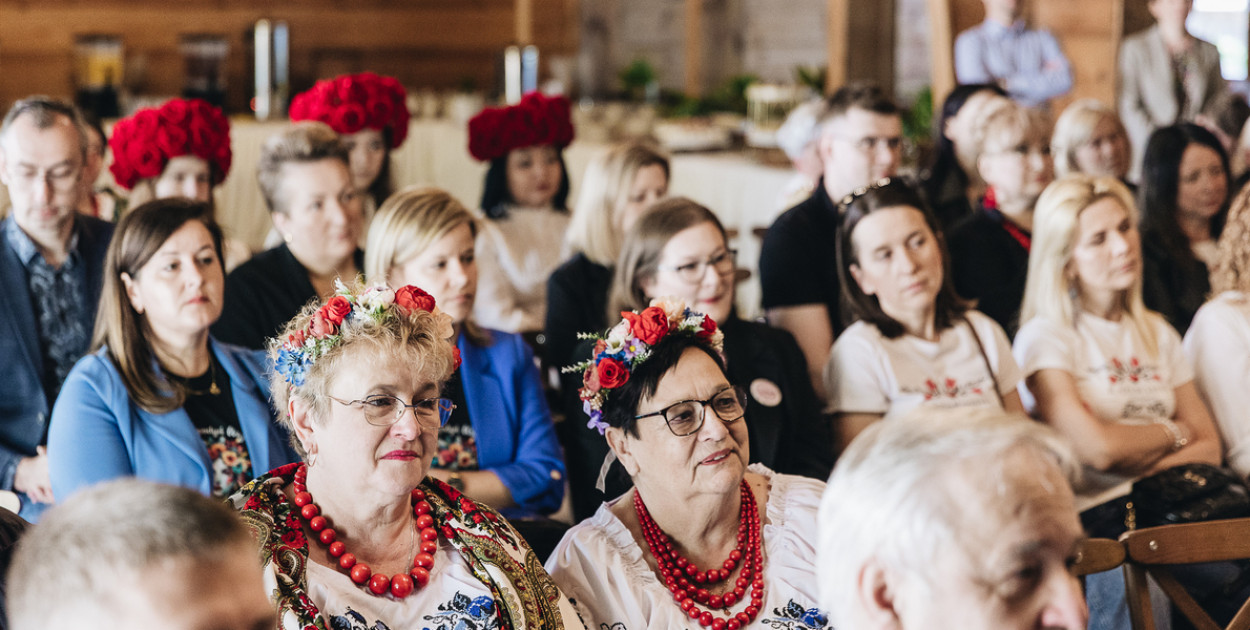 Lachowo - jedność i współpraca