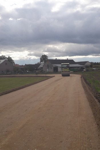 Budowa drogi w Kossakach-3015