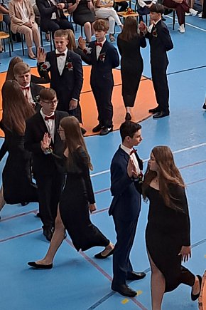Pożegnanie absolwentów w rytmie staropolskim-5268