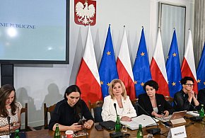 Zakończyło się wysłuchanie publiczne w Sejmie w sprawie aborcji-34603