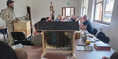 Odbyły się warsztaty z pszczelarstwa w Ptakach-35397