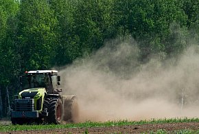 IUNG: susza rolnicza na terenie 15 województw w Polsce-35565