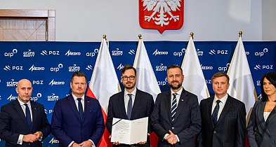 Grupa Azoty, PGZ, Mesko i ARP podpisały list intencyjny ws. produkcji materiałów..-39302