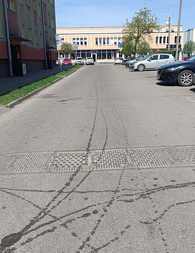 Wróci próg zwalniający -43629