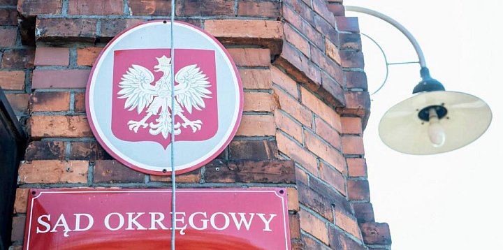 Akt oskarżenia w sprawie tytoniowego gangu-43869