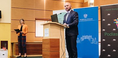 Polityka senioralna i jej przyszłość – konferencja...-43951