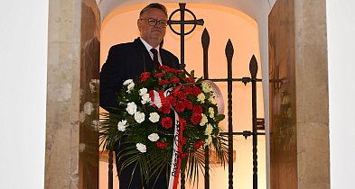 Burmistrz Kolna oddał hołd założycielowi miasta-44739