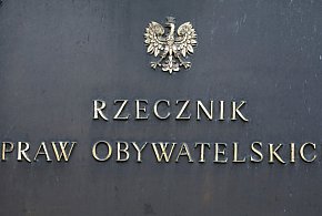 Niewłaściwe jest omawianie potencjalnych uchwał na nieformalnym zebraniu radnych-44939
