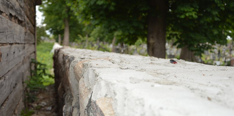 Na jakim etapie jest remont muru cmentarnego? (fotorelacja) - 44995