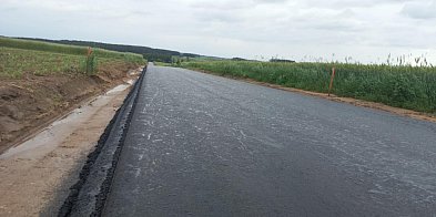 Kolejna droga asfaltowa w gminie-45029