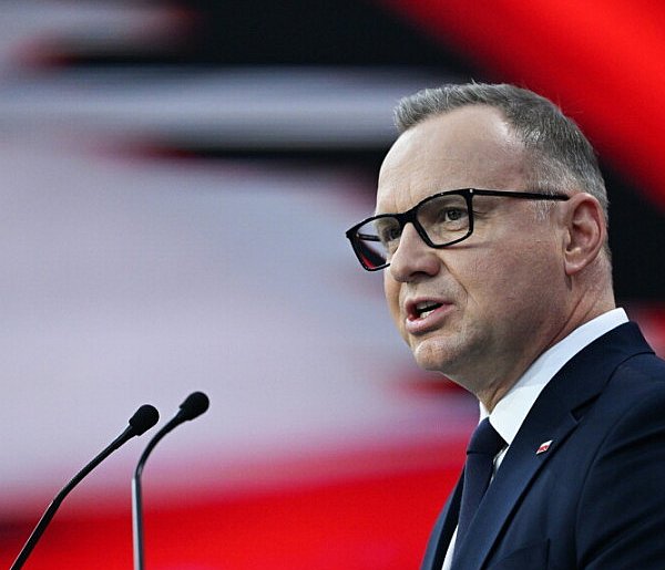 Większość badanych nie chce, by Andrzej Duda był premierem-45161