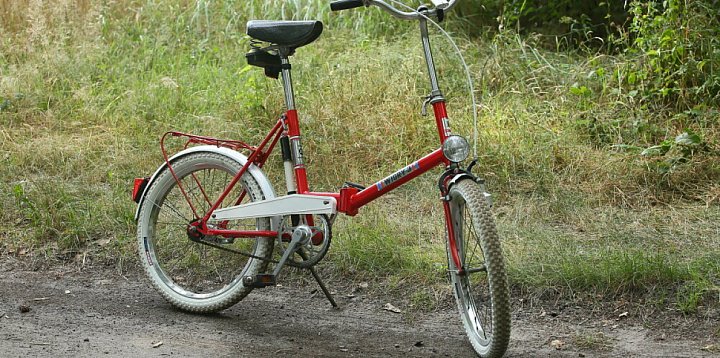Starymi składakami przejechali rajd ...-45326