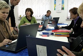 Będą jednolite przepisy o usprawiedliwianiu nieobecności w szkołach?-45550