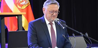 Duda pod wrażeniem obchodów. Dziękował na sesji-45562