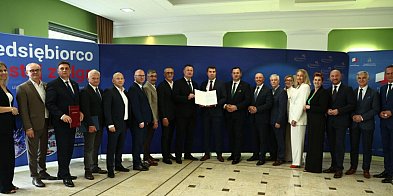 Wsparcie inwestycyjne dla Spółdzielni Mlekpol -45886