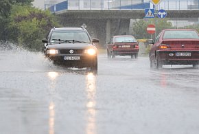 Ostrzeżenia IMGW i alert RBC: burze w przeważającej części Polski-45892