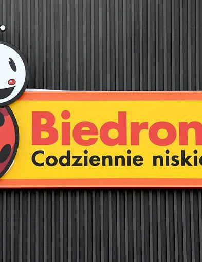UOKiK: zarzuty dla właściciela Biedronki za zmowę z firmami transportowymi-45895