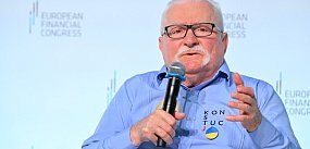 Historyk: Wałęsa jest traktowany jak tarcza strzelnicza