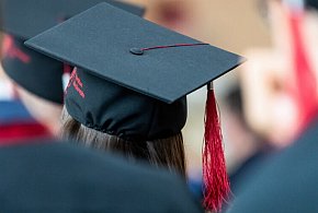 Polskie uczelnie z pomysłami na zapobieganie rezygnacji studentów-47195