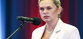 Czytelnicy krytycznie o wynagrodzeniach nauczycieli