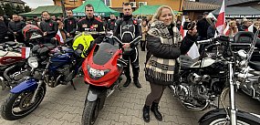 Motocykliści na uroczystościach w Małym Płocku