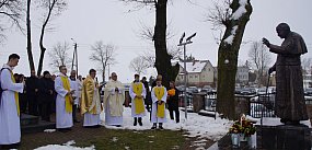 Uroczyste odsłonięcie i poświęcenie pomnika