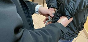 Zatrzymali 2 mężczyzn, którzy zaatakowali sąsiada