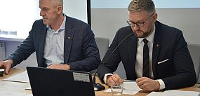 Czwartkowe decyzje radnych powiatowych (fotorelacja)