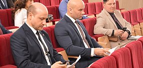 Co było tematem sesji miejskiej?