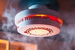 Rewolucja w przepisach pożarowych. Nowe obowiązki dla właścicieli domów i firm-48905