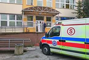 Niektóre szpitale przesuwają planowane operacje-49109