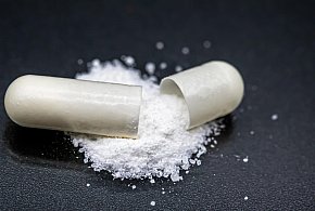 Salmonella w popularnym suplemencie. „Nie należy spożywać”-49509